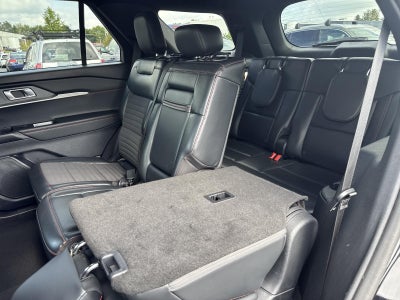 2025 Ford Explorer ST-Line 4WD