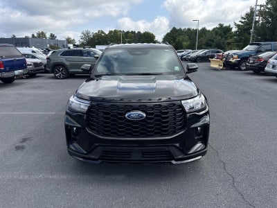 2025 Ford Explorer ST-Line 4WD