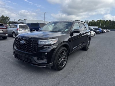 2025 Ford Explorer ST-Line 4WD