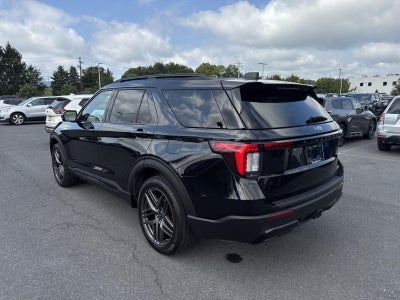 2025 Ford Explorer ST-Line 4WD