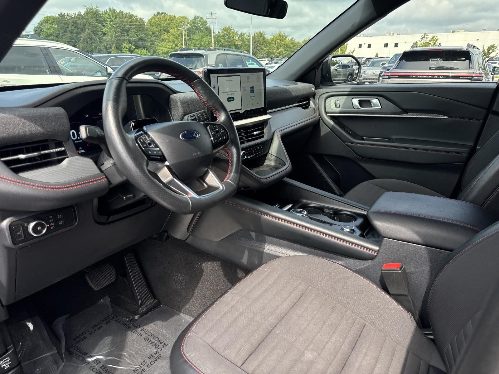 2025 Ford Explorer ST-Line 4WD