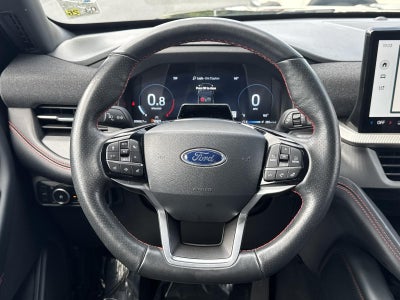 2025 Ford Explorer ST-Line 4WD