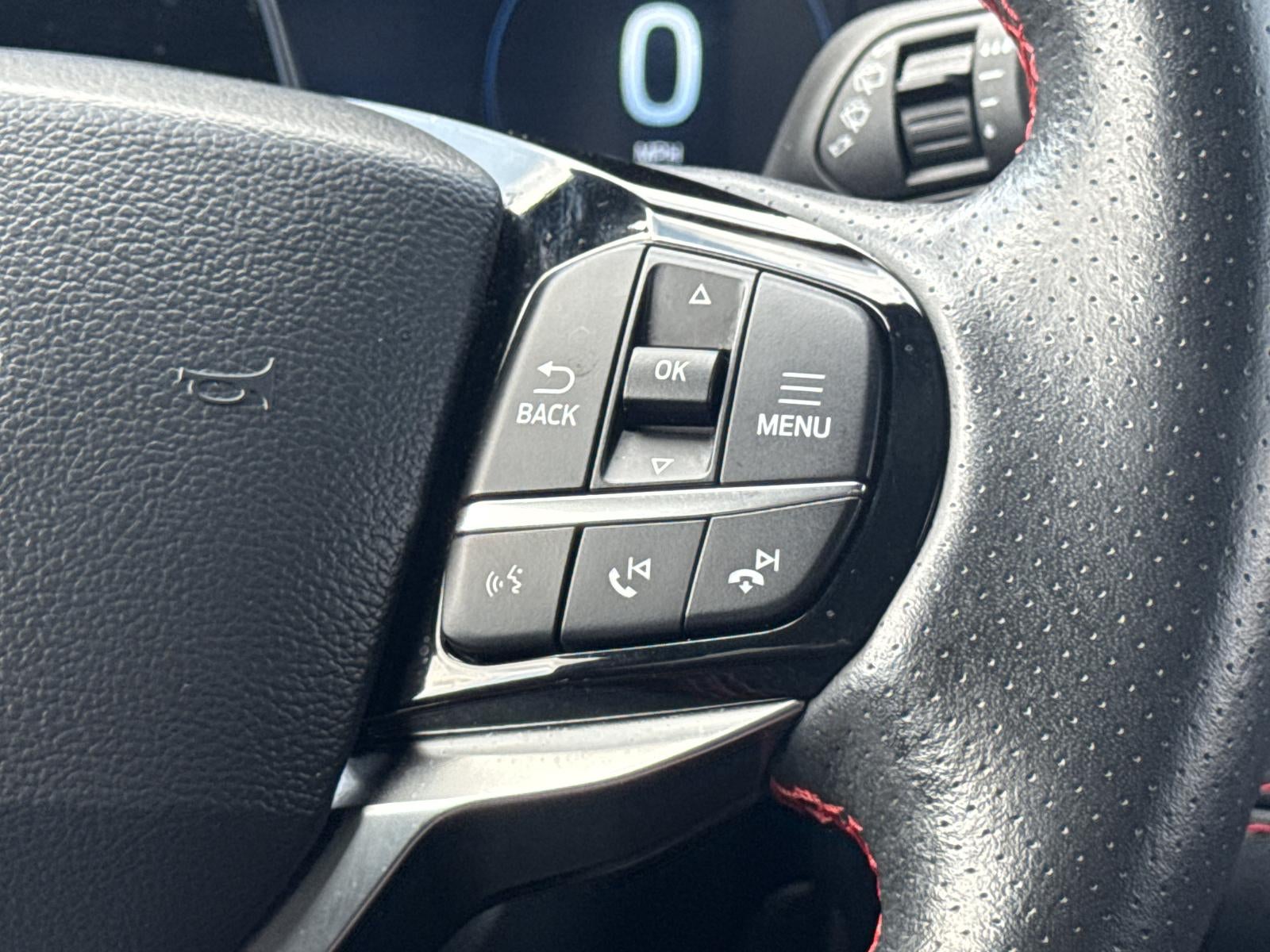 2025 Ford Explorer ST-Line 4WD