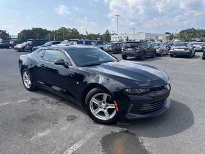 2016 Chevrolet Camaro 2dr Coupe 1LT