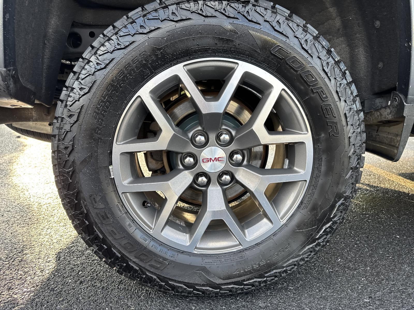 2016 GMC Canyon Crew Cab Short Box 4-Wheel Drive SLE