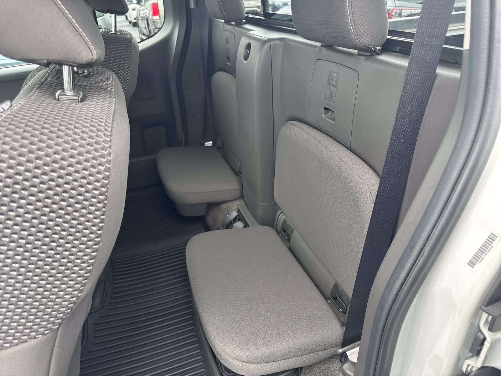 2015 Nissan Frontier 4WD King Cab Auto PRO-4X