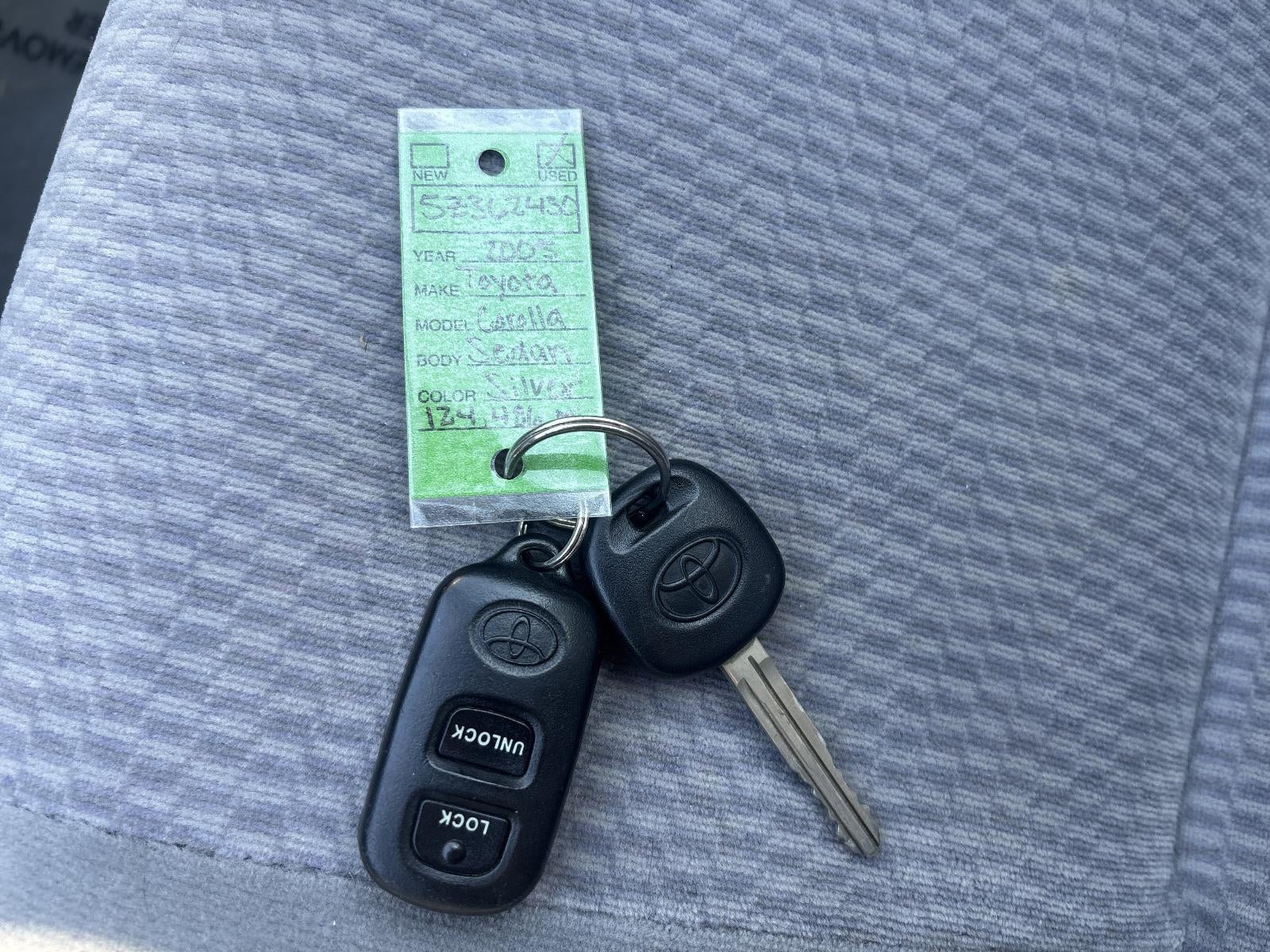 2005 Toyota Corolla LE