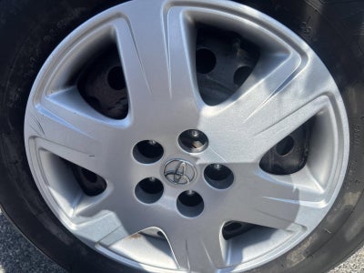 2005 Toyota Corolla LE