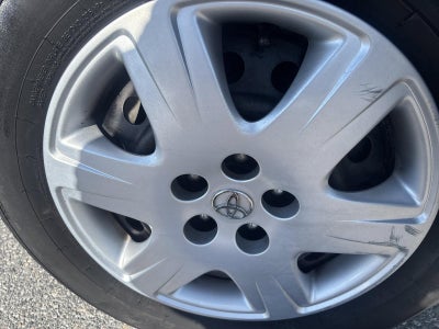 2005 Toyota Corolla LE