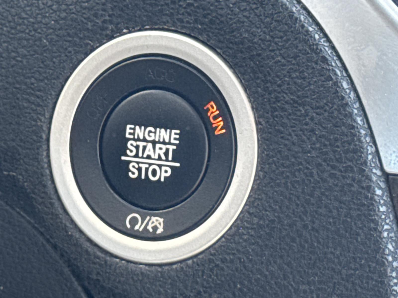 2016 Chrysler 300 4dr Sdn 300C RWD