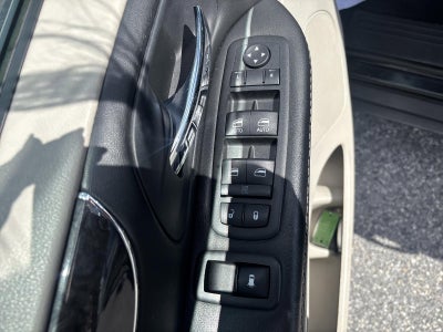 2015 Chrysler Town & Country 4dr Wgn Touring