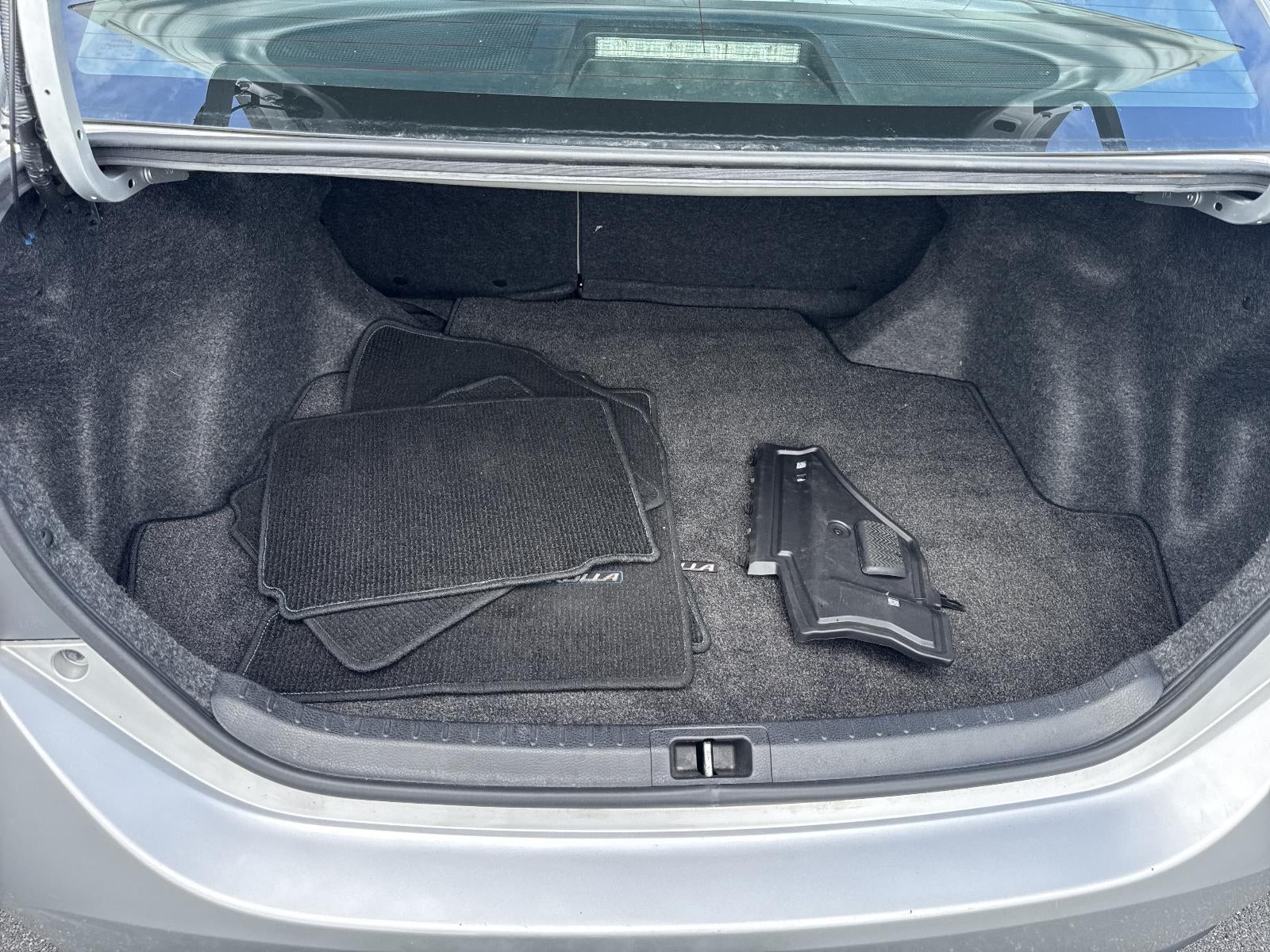 2016 Toyota Corolla 4dr Sdn CVT Auto LE (Natl)