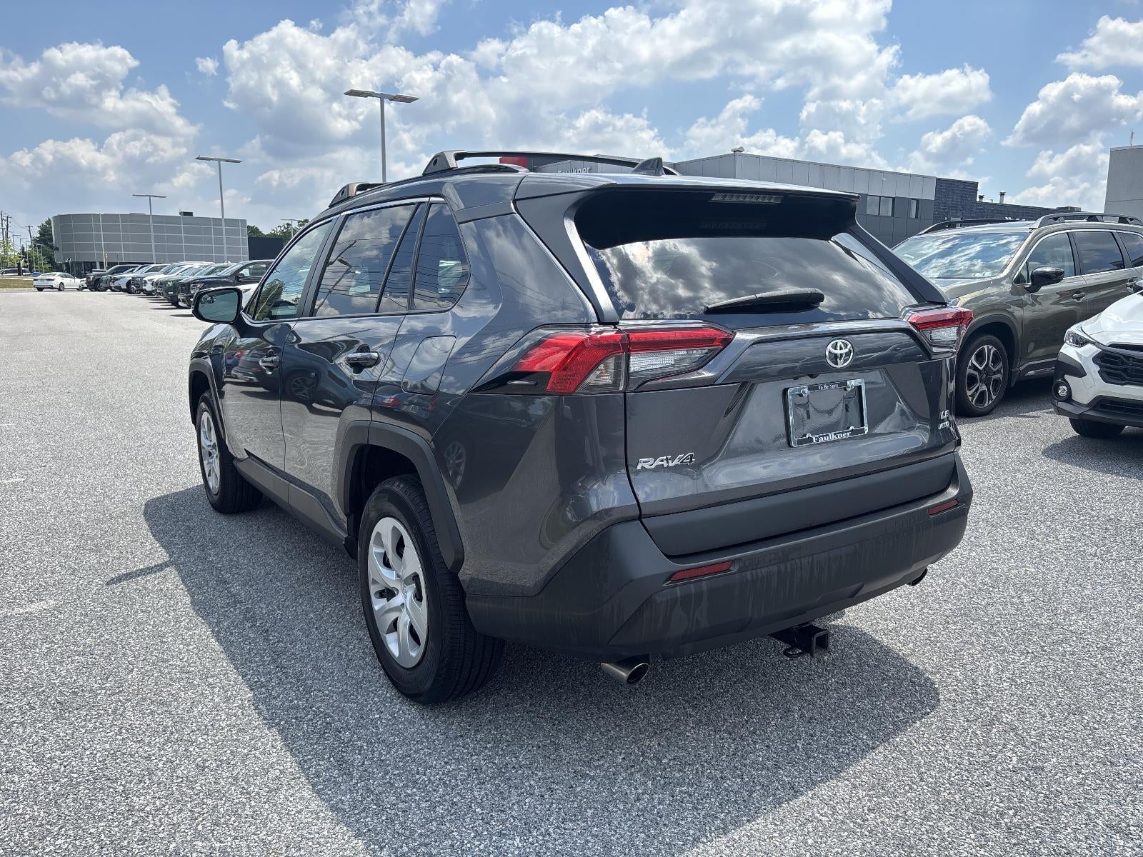2021 Toyota RAV4 LE AWD (Natl)