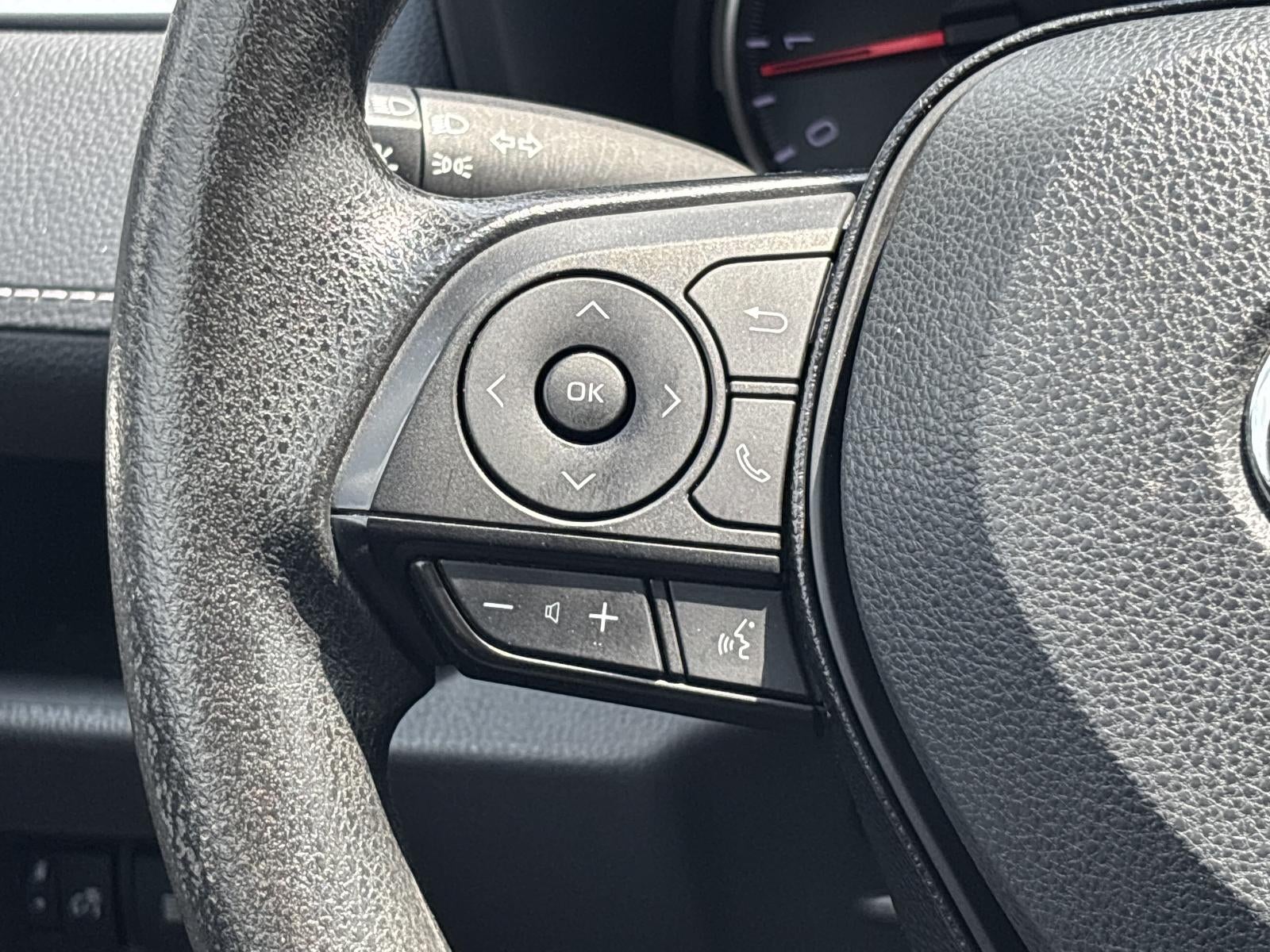 2021 Toyota RAV4 LE AWD (Natl)