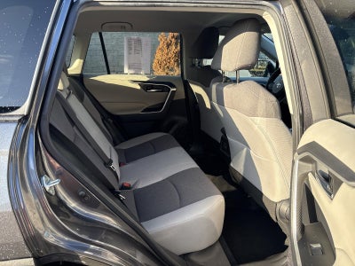 2021 Toyota RAV4 XLE AWD (Natl)