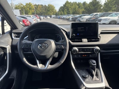 2024 Toyota RAV4 Hybrid SE AWD (Natl)