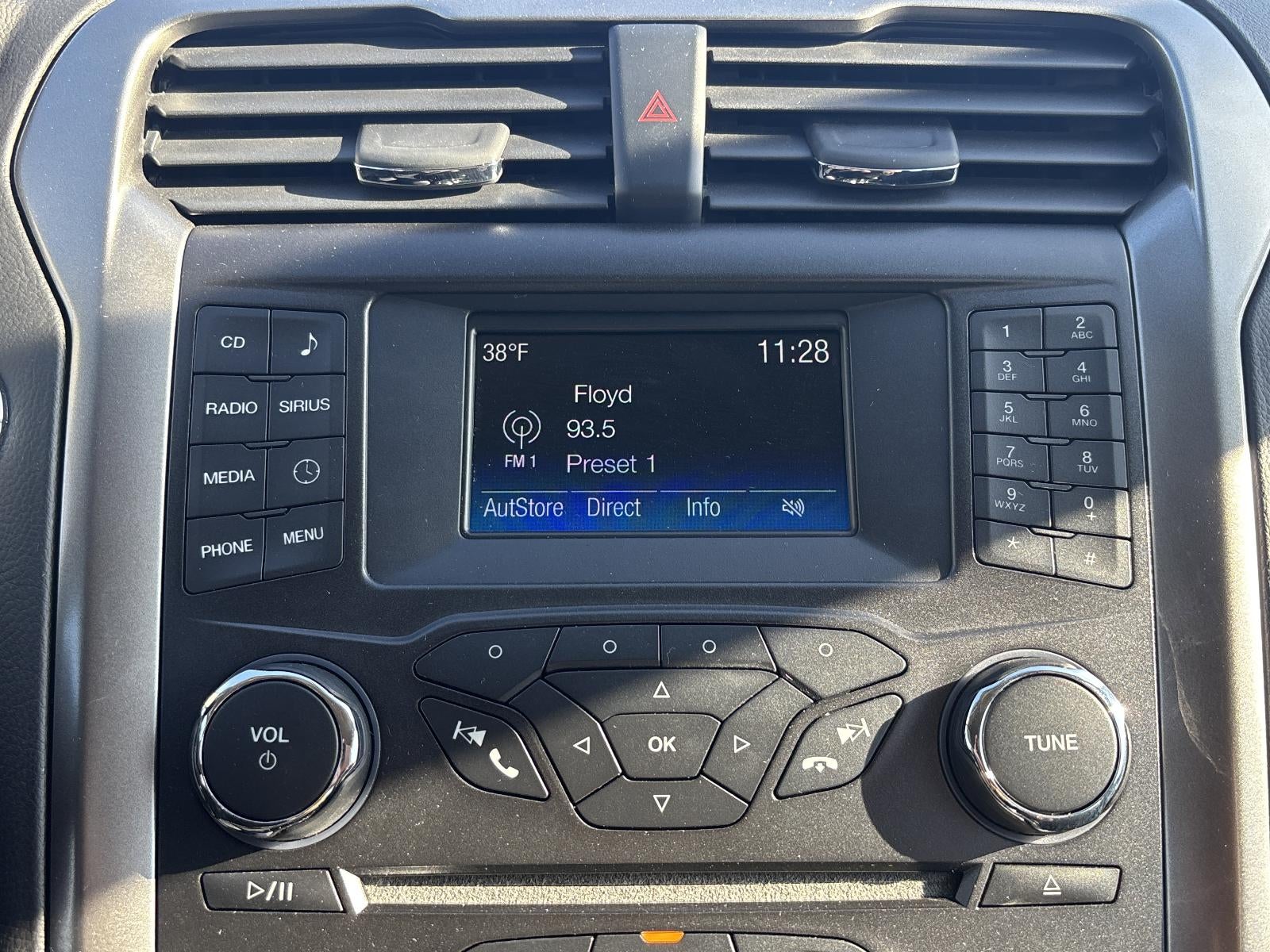 2017 Ford Fusion SE FWD