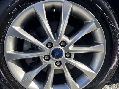 2017 Ford Fusion SE FWD