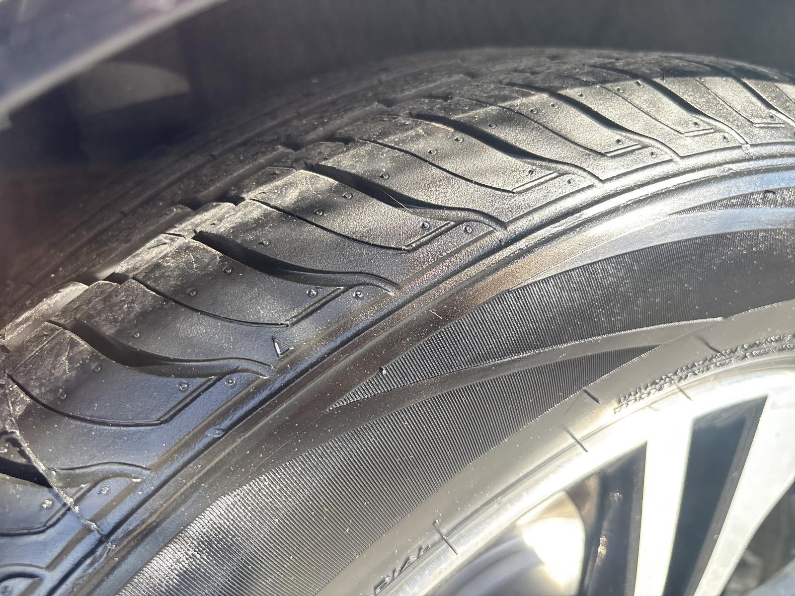 2020 Nissan Sentra SV CVT