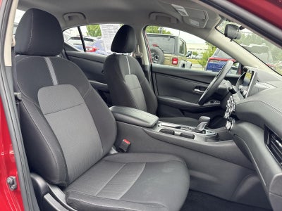 2024 Nissan Sentra SV CVT