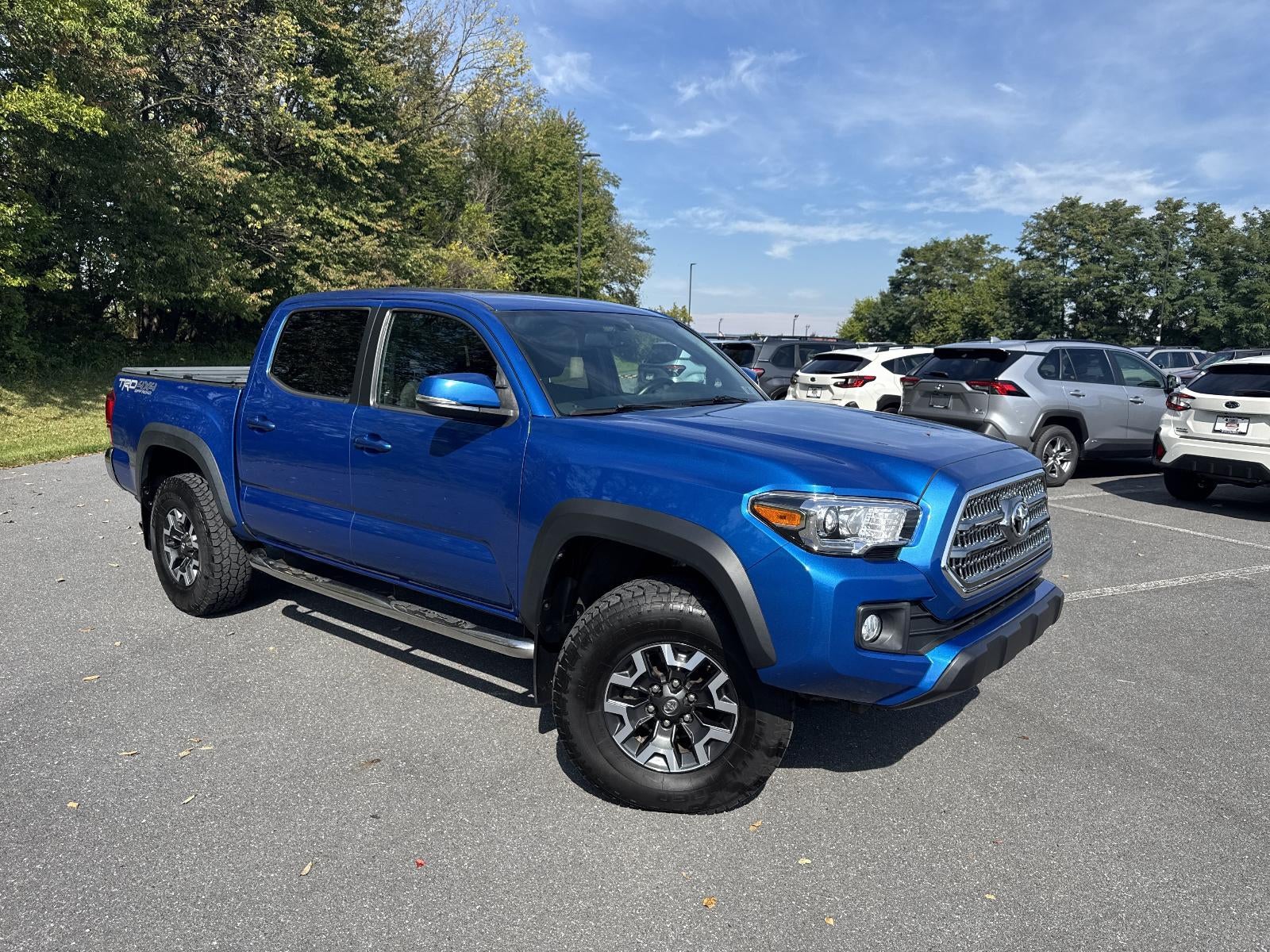 2016 Toyota Tacoma 4WD Double Cab Short Bed V6 Automatic TRD Off Road (Natl)