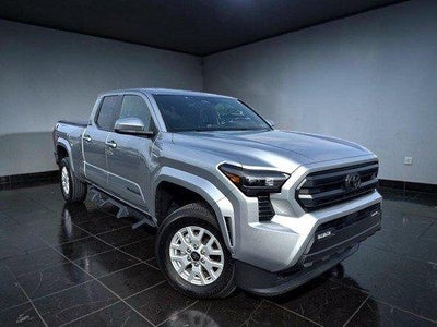 2025 Toyota Tacoma 4WD 4WD SR5 Double Cab 6' Bed AT (Natl)