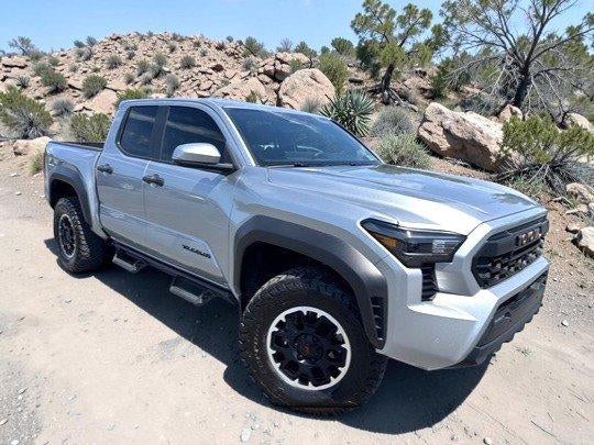 2024 Toyota Tacoma 4WD 4WD TRD Off Road Double Cab 5' Bed AT (Natl)