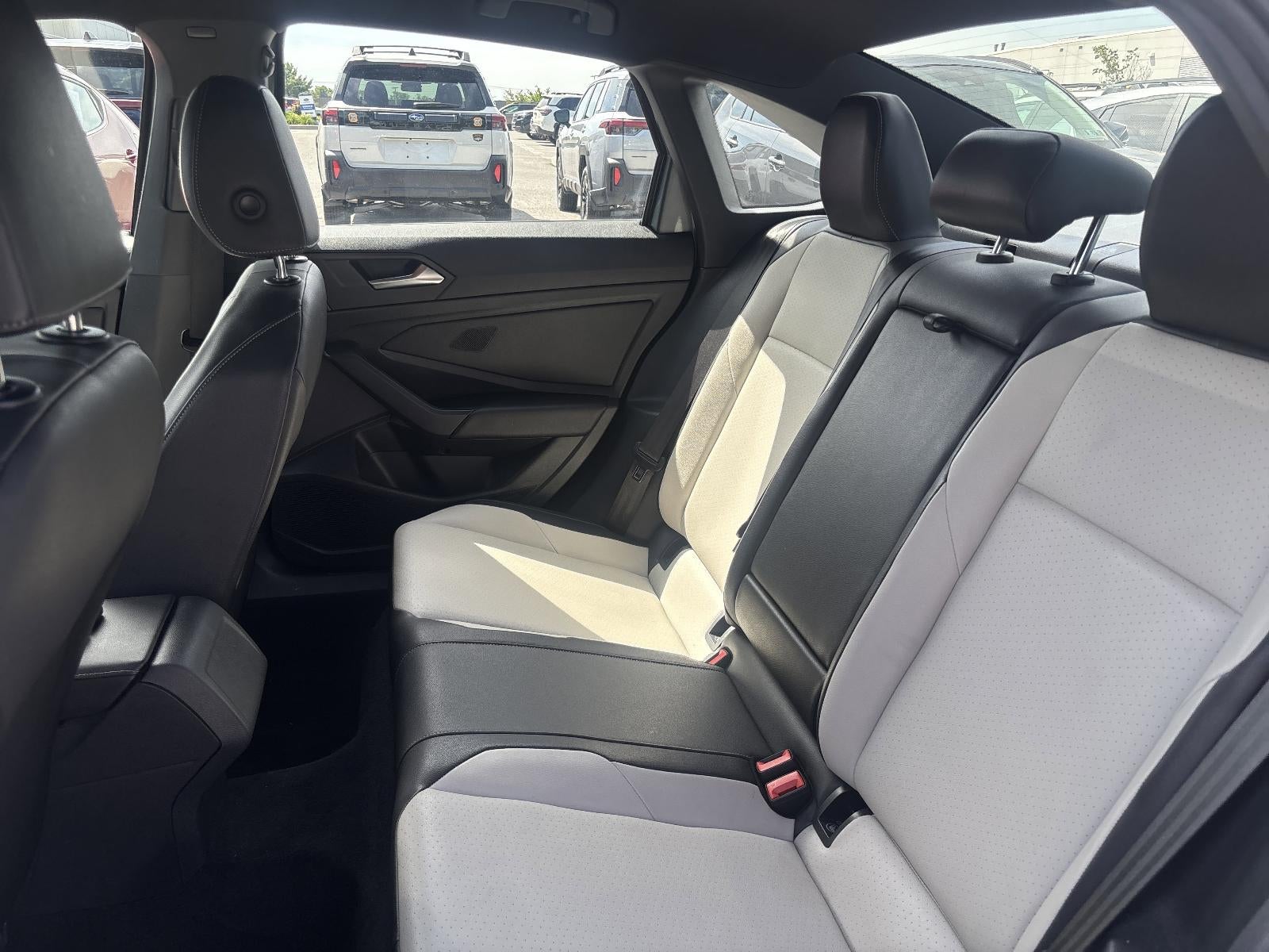 2019 Volkswagen Jetta R-Line Auto w/SULEV