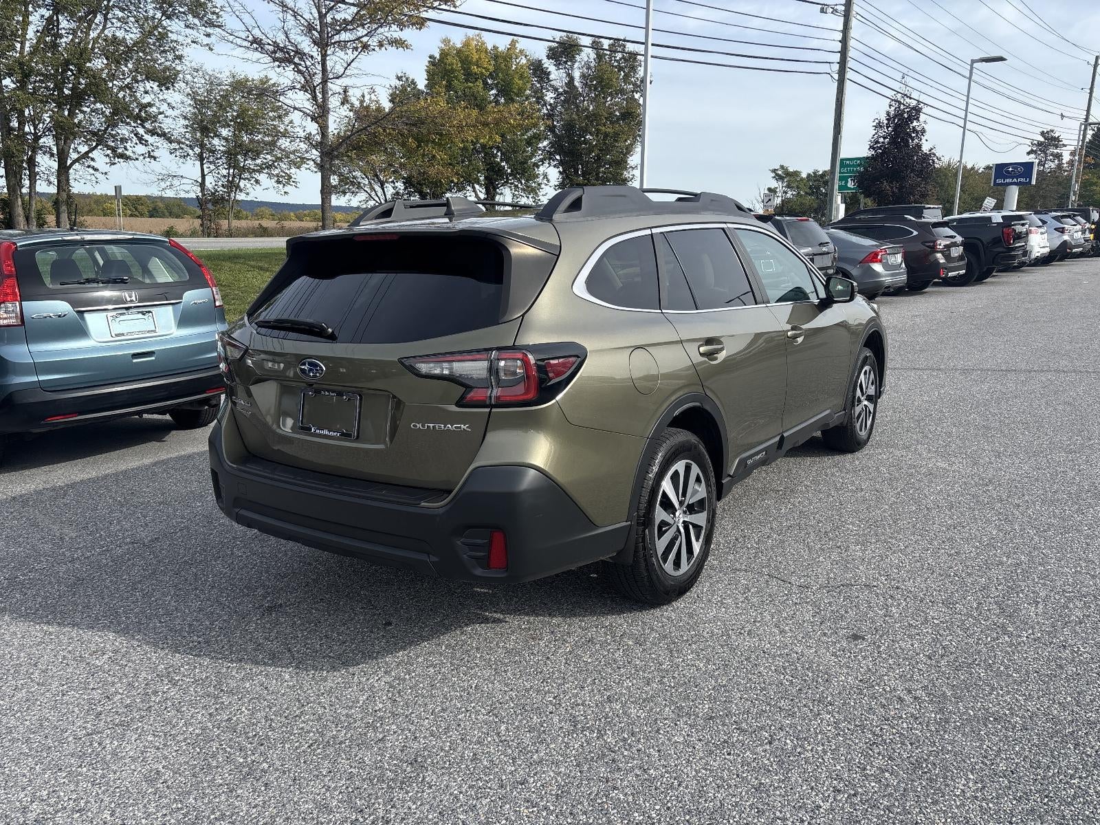 2022 Subaru Outback Premium CVT