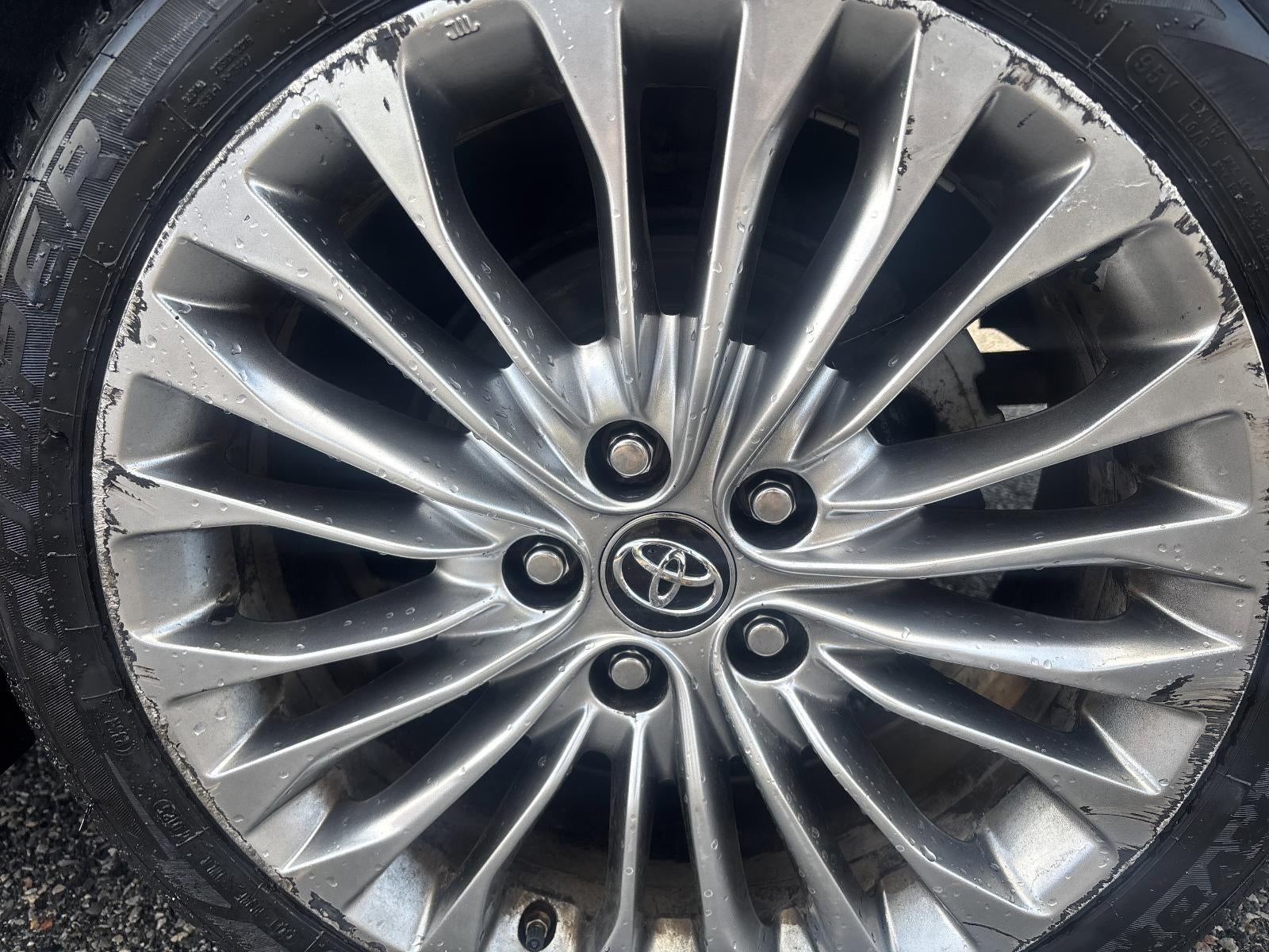 2017 Toyota Avalon Limited (Natl)