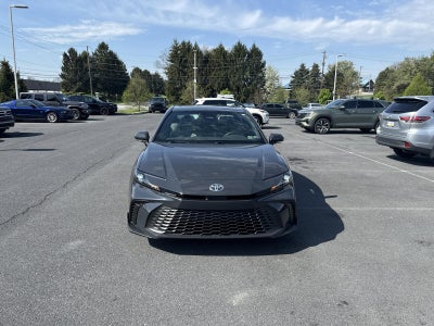 2025 Toyota Camry SE (SE)