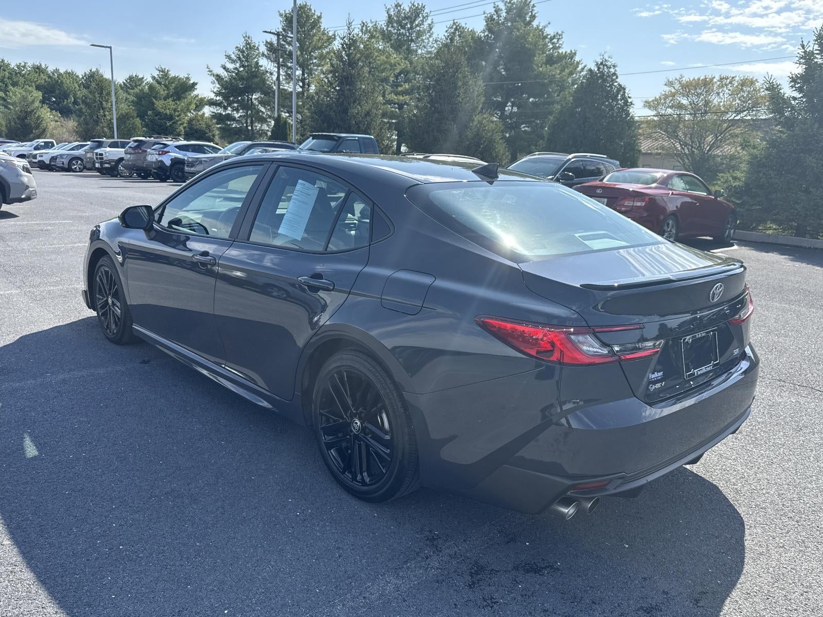 2025 Toyota Camry SE (SE)