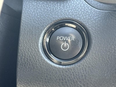 2025 Toyota Camry SE (SE)