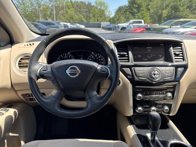 2017 Nissan Pathfinder 4x4 SV
