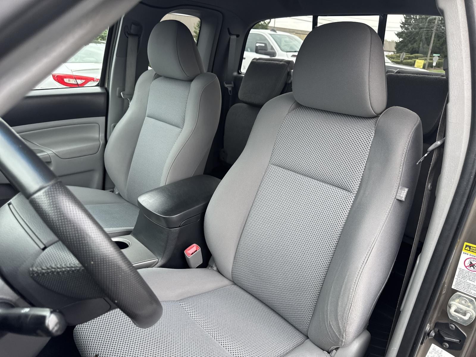 2012 Toyota Tacoma 4WD Access Cab Standard Bed V6 Automatic (Natl)