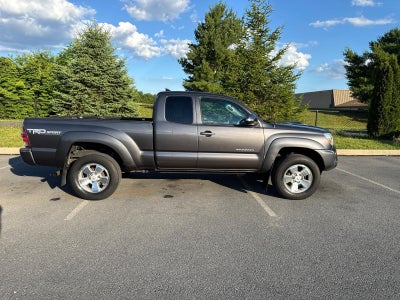 2015 Toyota Tacoma 4WD Access Cab Standard Bed V6 Automatic (SE)
