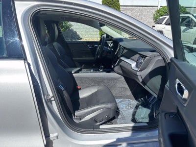 2025 Volvo S60 B5 FWD Core
