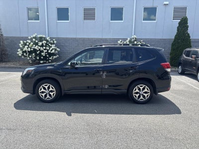 2024 Subaru Forester Premium AWD