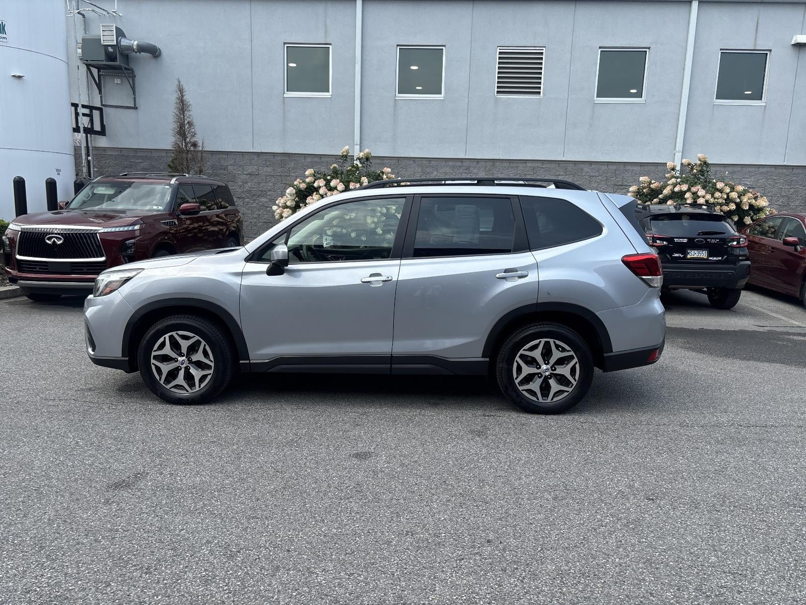 2021 Subaru Forester Premium CVT