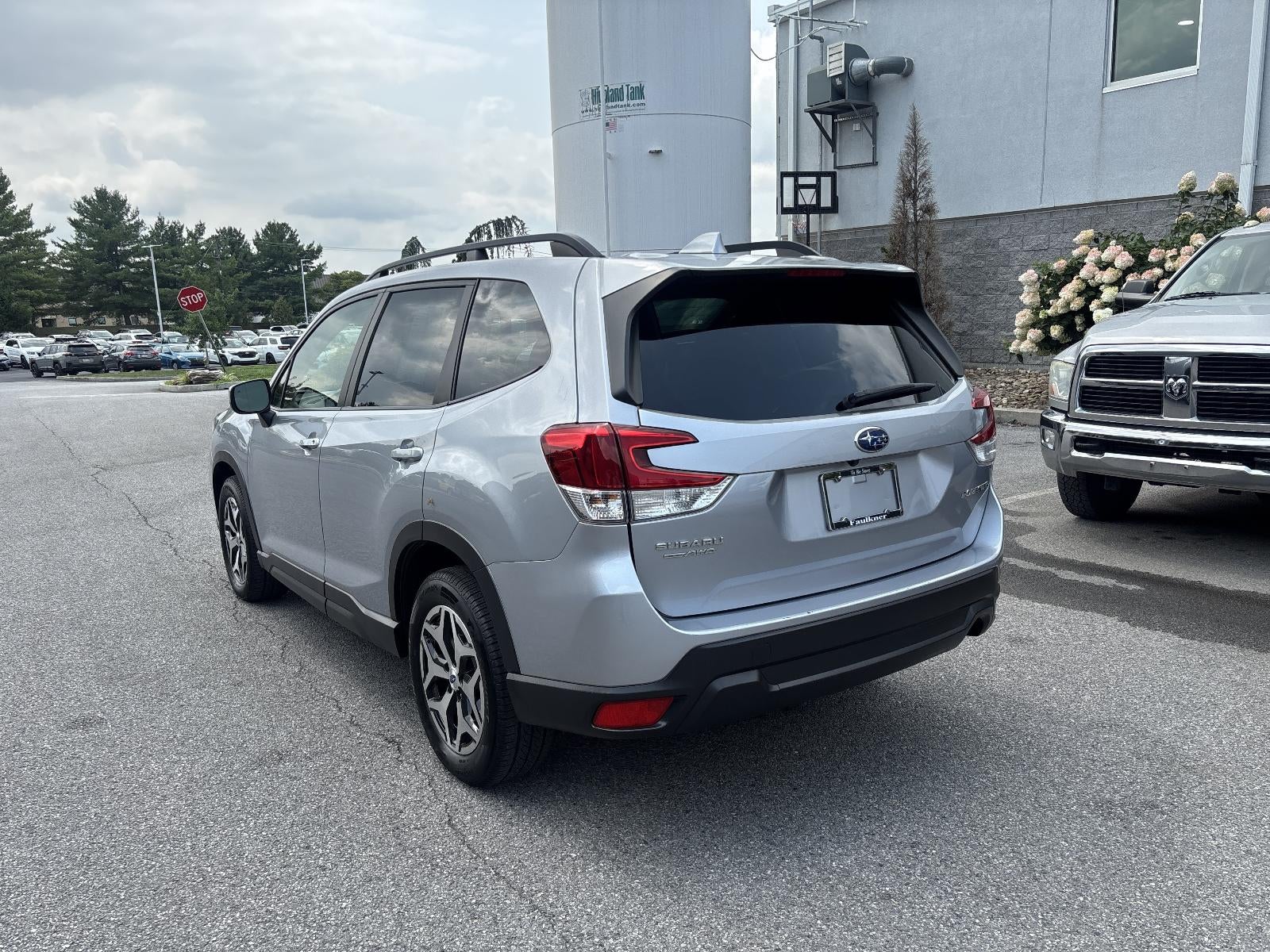 2021 Subaru Forester Premium CVT
