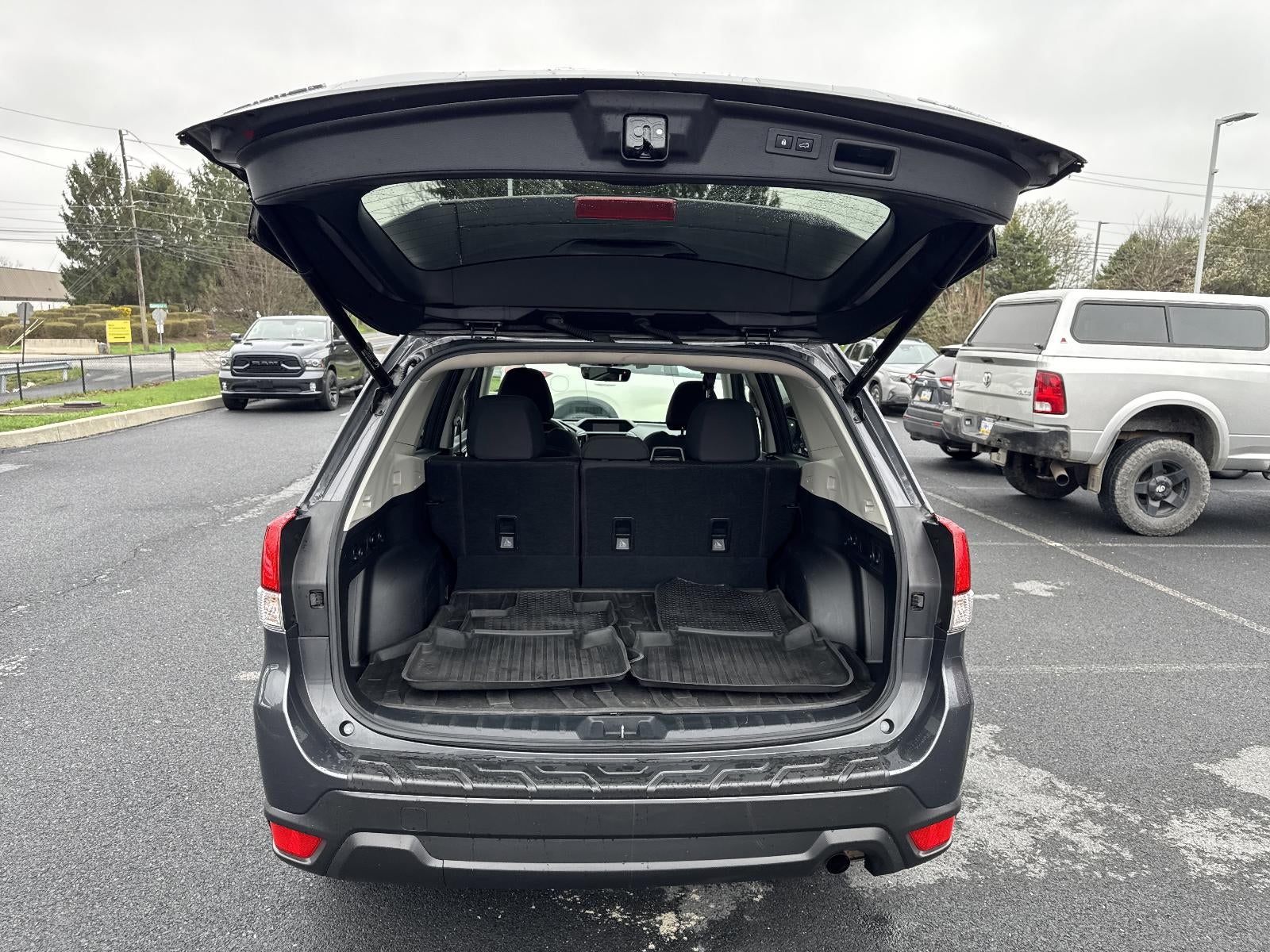 2020 Subaru Forester Premium CVT
