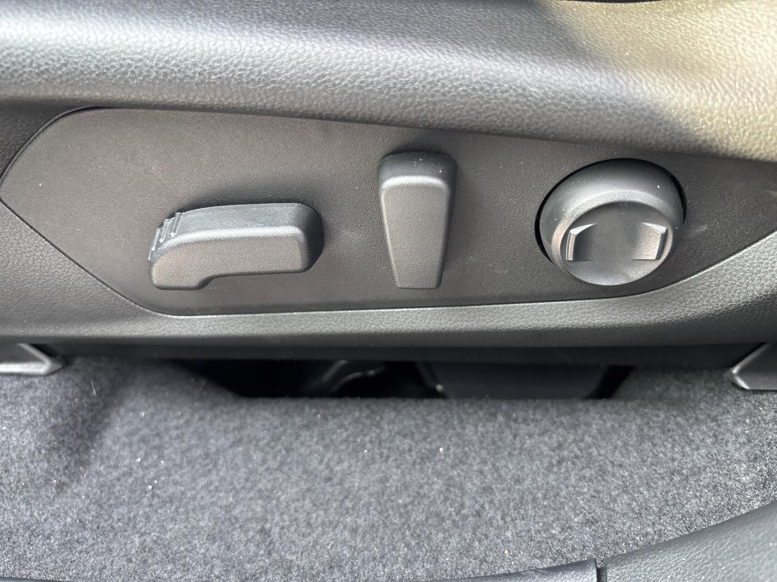 2025 Subaru Forester Limited Hybrid AWD