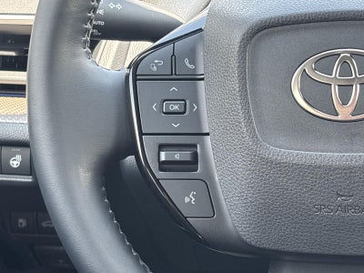 2025 Toyota Prius LE AWD (Natl)