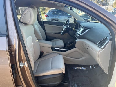 2016 Hyundai TUCSON AWD 4dr Sport w/Beige Int