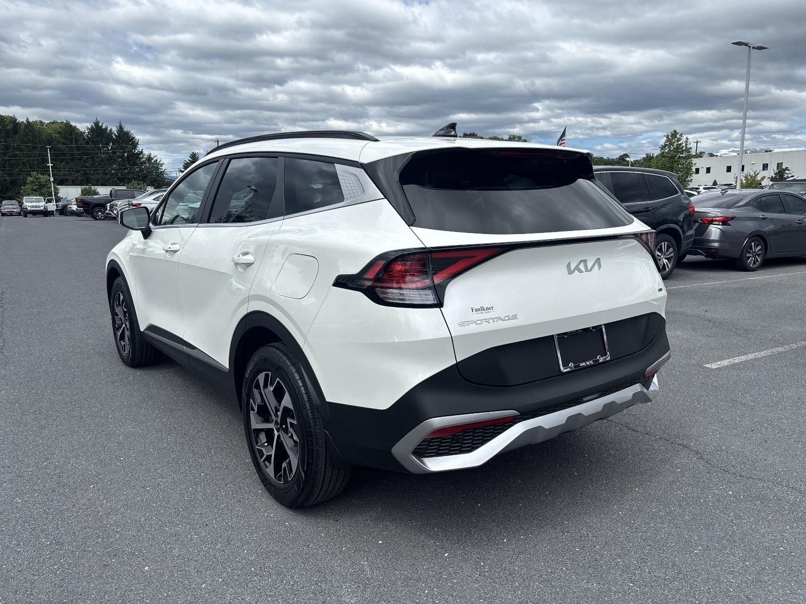 2025 Kia Sportage Hybrid EX AWD