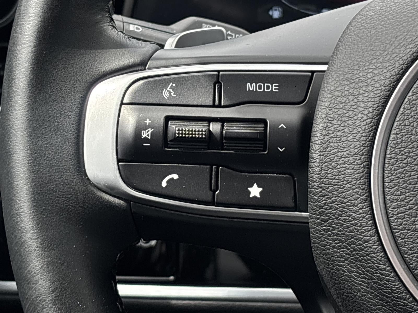 2025 Kia Sportage Hybrid EX AWD