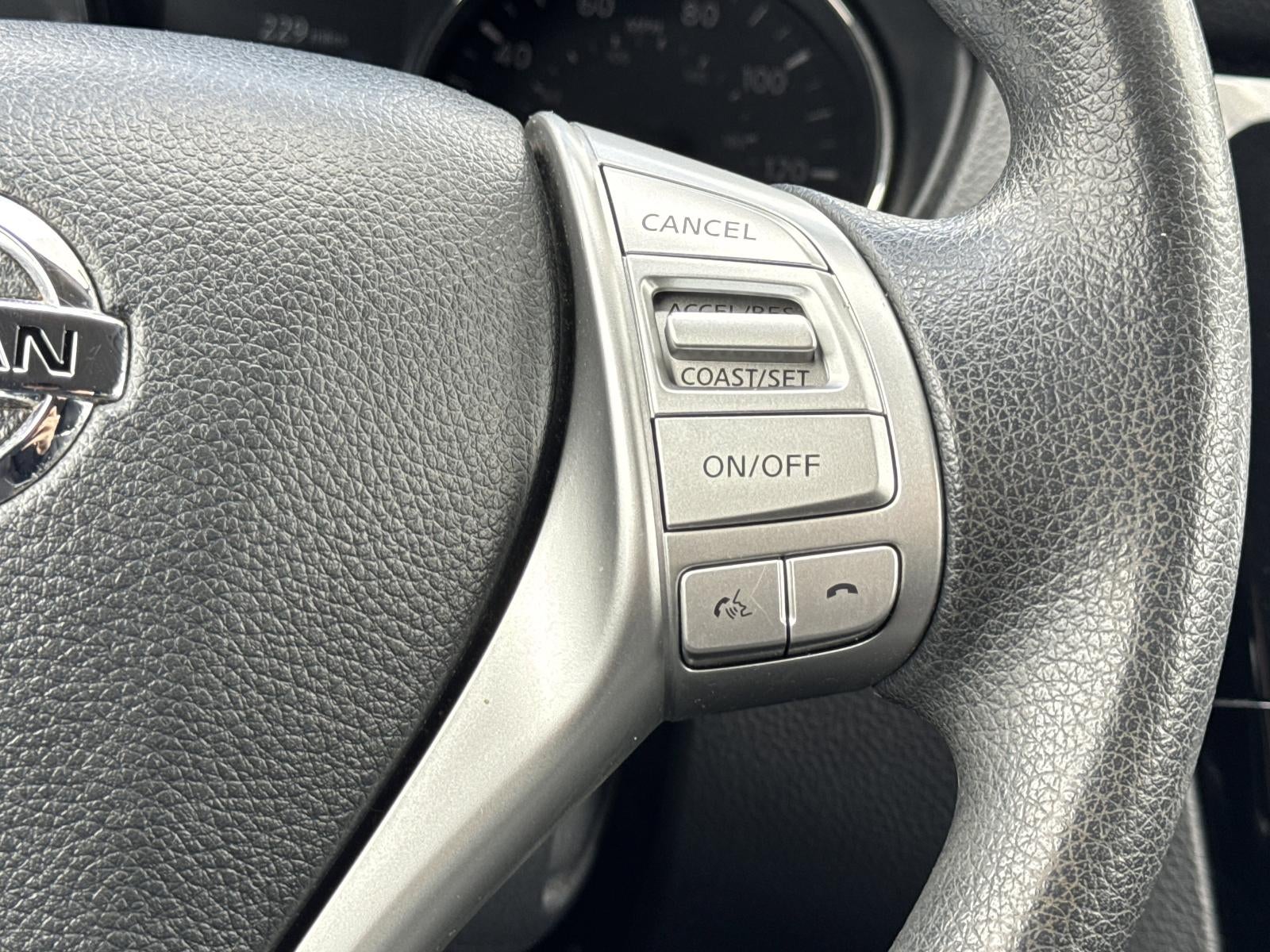 2015 Nissan Rogue AWD 4dr SV