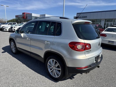 2011 Volkswagen Tiguan 2WD 4dr Auto S