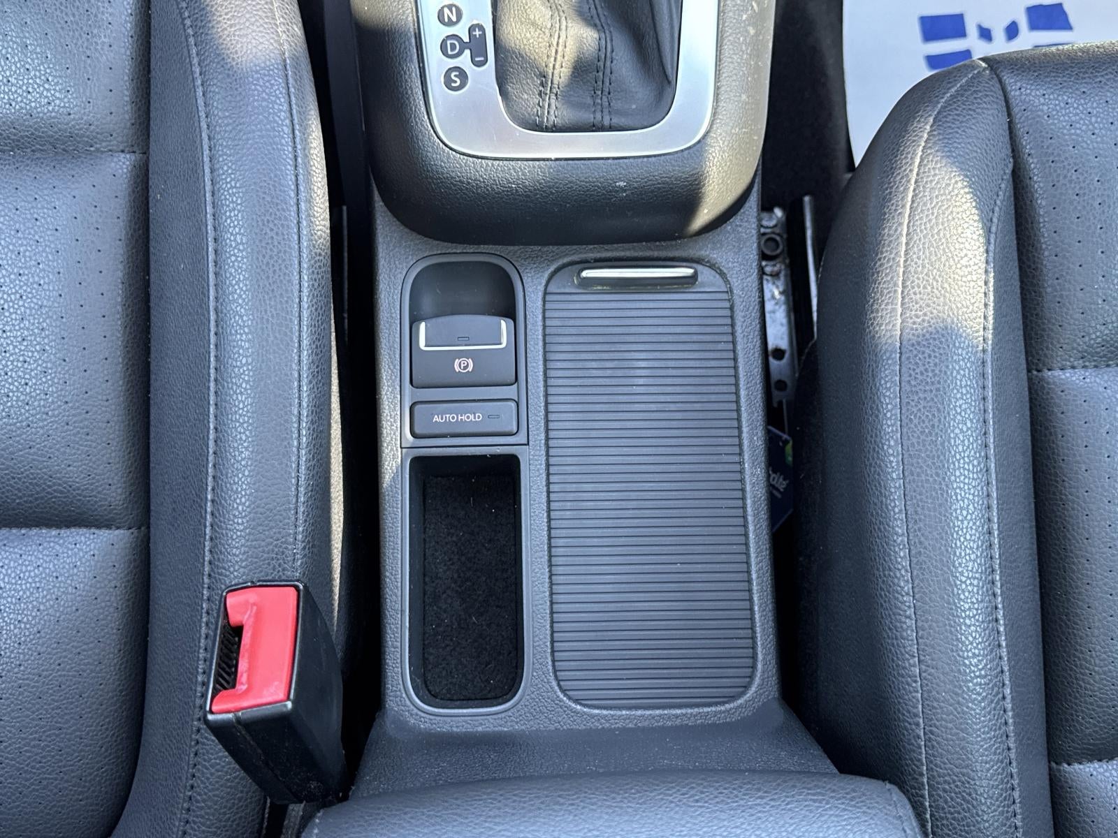 2011 Volkswagen Tiguan 2WD 4dr Auto S