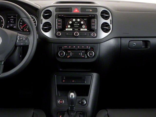 2011 Volkswagen Tiguan 2WD 4dr Auto S